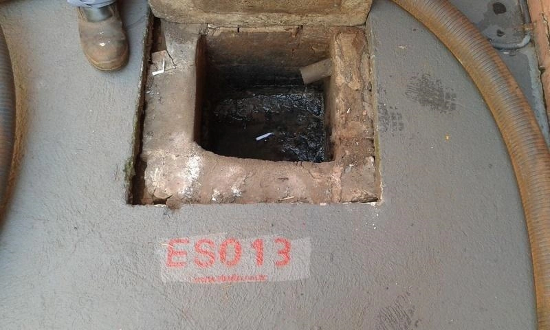 Limpeza de fossa séptica